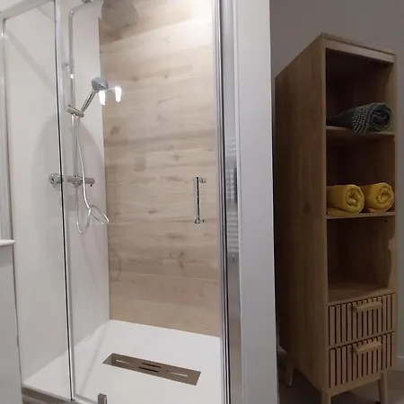 Hébergement de vacances Chez Lilian & Isa - 8 Personnes *